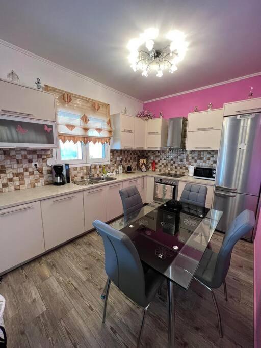 Family Getaway Close The Sea Gazi