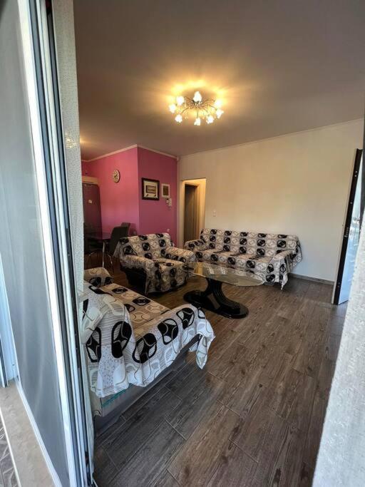 Family Getaway Close The Sea Apartment