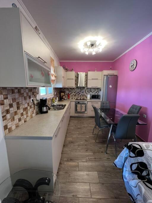 Family Getaway Close The Sea Apartment